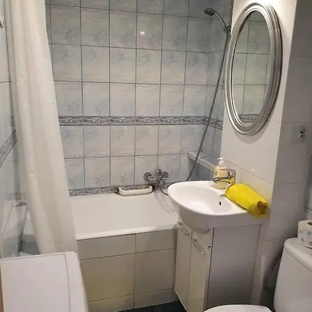 Ohmyhome Zlota Colors Apartment Warsaw