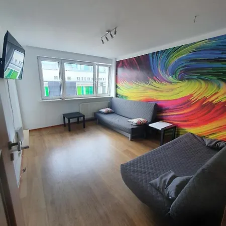 Ohmyhome Zlota Colors *