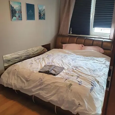 Διαμέρισμα Ohmyhome Zlota Colors Βαρσοβία